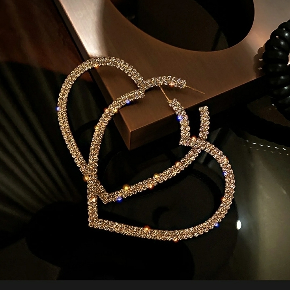 Gold Rhinestone Heart Hoop Earrings 925 Post Gold Tone Setting - Picture 7 of 10